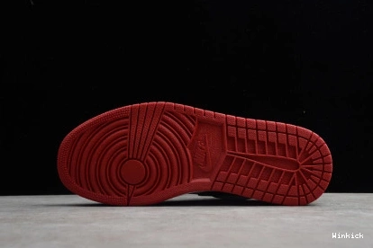 1 LOW TOE BLACK JORDAN AIR 553558-116 1213